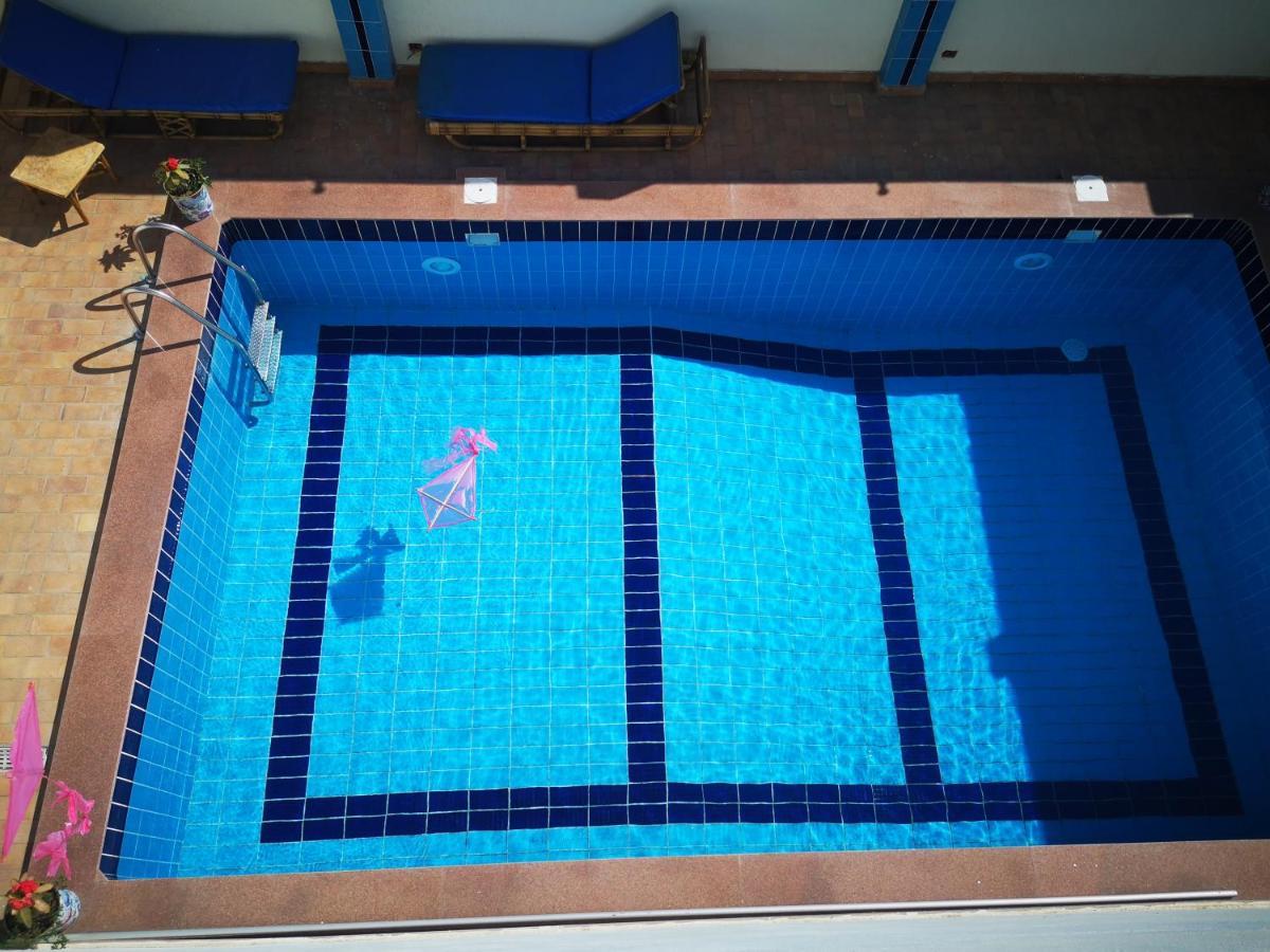 Sinderella Private Pool Villa Luxor Exteriör bild